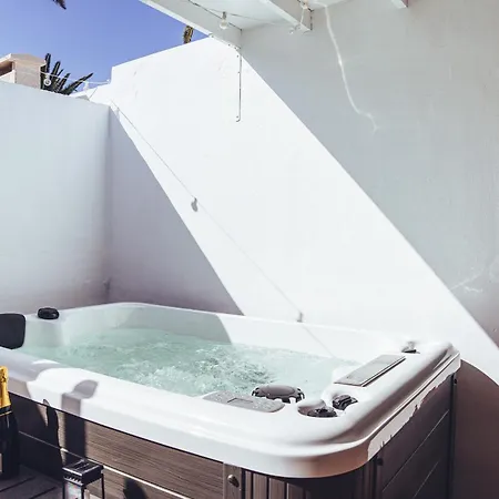 Casa Dyala, * Puerto del Carmen (Lanzarote)